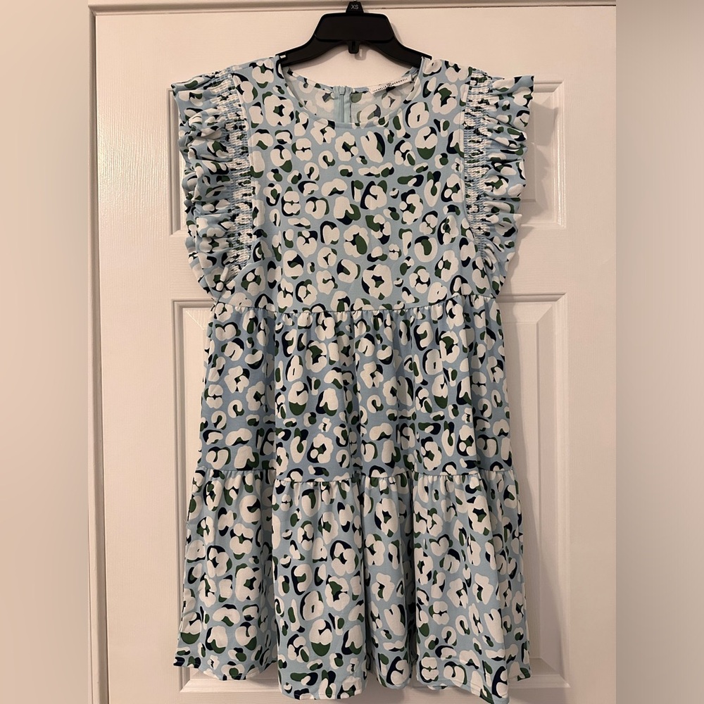 Adorable baby blue leopard print dress. Size medium